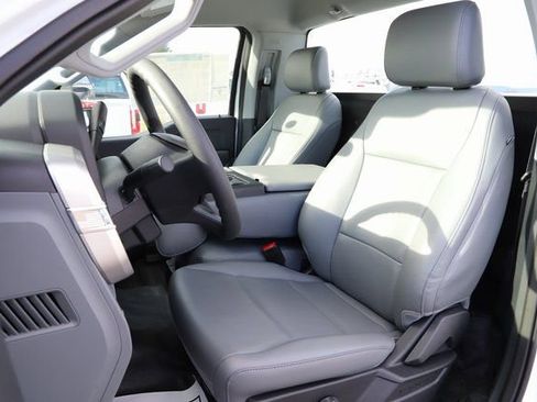 Used 2024 Ford F550 4x4 Regular Cab Super Duty image 18