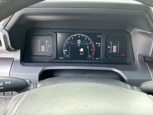 Used 2025 Toyota Tacoma SR5 image 21