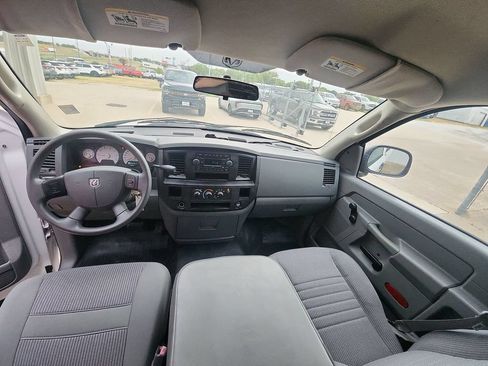 Used 2008 Dodge Ram 1500 Truck ST w/ Popular Equipment Group RWD image 10