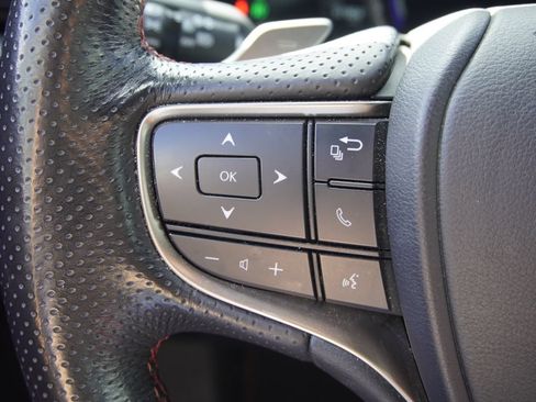 Used 2019 Lexus UX 250h F Sport w/ F Sport Premium Package AWD/4WD image 15
