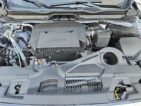 Used 2024 Honda Pilot Elite image 24