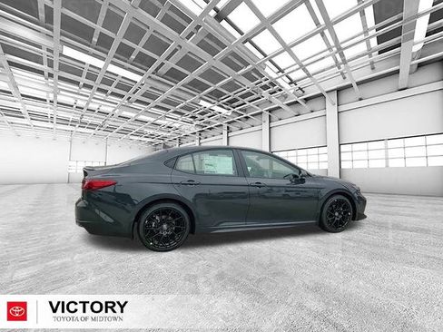 Used 2026 Toyota Camry SE image 2