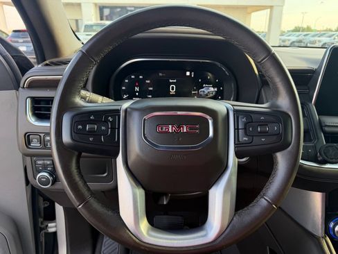Used 2022 GMC Yukon SLE AWD/4WD image 31