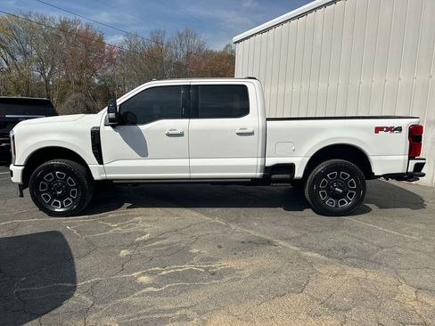 Used 2026 Ford F250 Platinum image 9