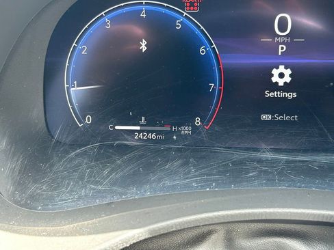 Used 2024 Toyota Highlander Platinum FWD image 41