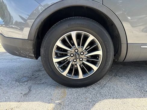 Used 2021 Lincoln Nautilus Reserve FWD image 21
