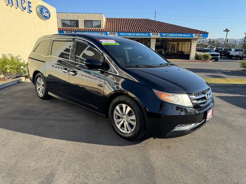 Used 2016 Honda Odyssey SE image 5