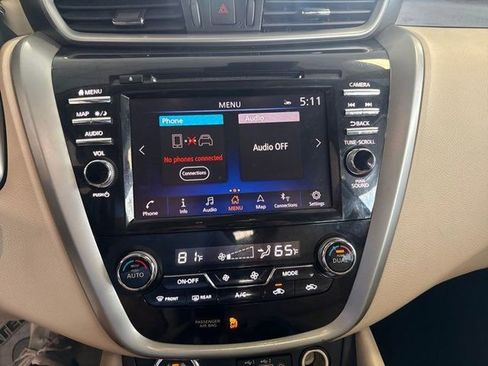 Used 2019 Nissan Murano Platinum w/ Cargo Package image 16