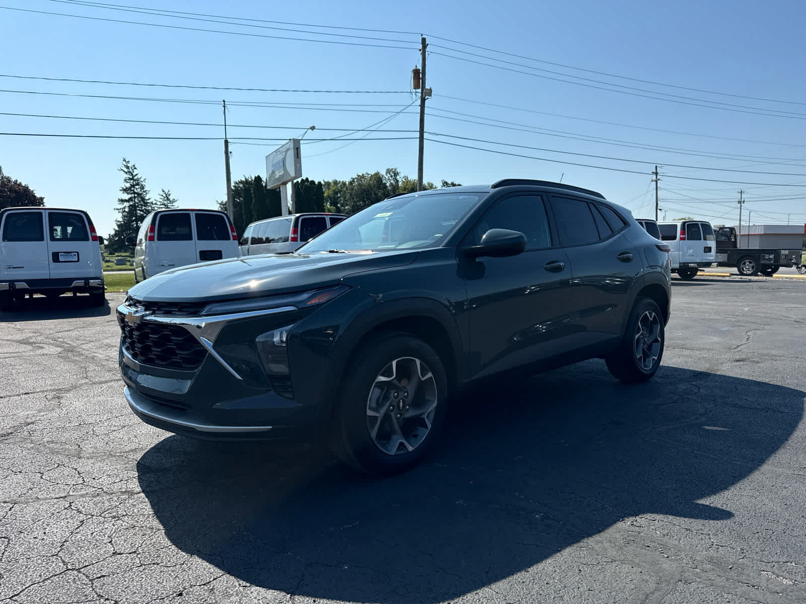 Certified 2025 Chevrolet Trax LT w/ LT Convenience Package FWD image 1