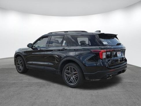 New 2026 Ford Explorer ST image 3