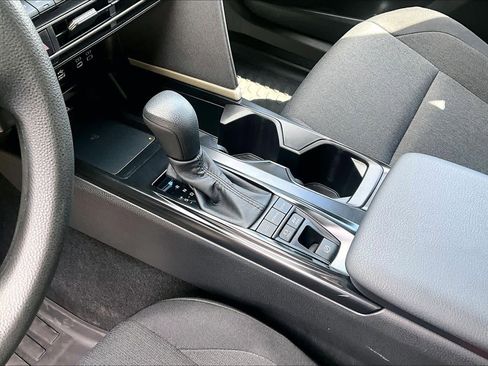 Certified 2025 Toyota Camry LE w/ Convenience Package AWD/4WD image 17