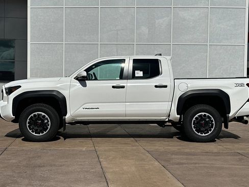 New 2026 Toyota Tacoma TRD Off-Road image 7