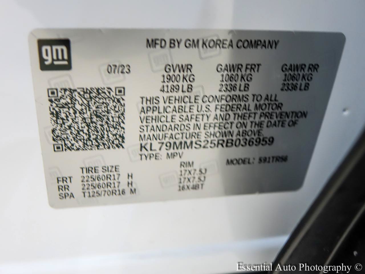 Used 2024 Chevrolet TrailBlazer LS FWD image 35
