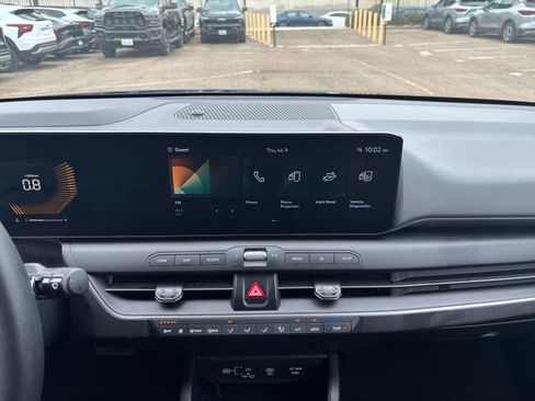 Used 2025 Kia K4 FWD image 14