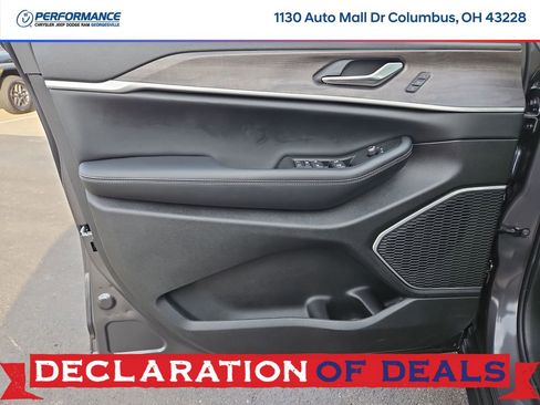 New 2026 Jeep Grand Cherokee Limited w/ Limited Altitude Package image 19