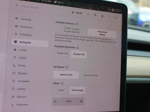 Used 2022 Tesla Model 3 Long Range image 16