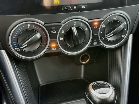 Used 2013 MAZDA CX-5 Touring w/ Bose & Moonroof Pkg FWD image 17