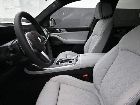 New 2027 BMW X7 xDrive40i AWD/4WD image 12