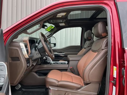 New 2026 Ford F350 King Ranch w/ FX4 Off-Road Package AWD/4WD image 10