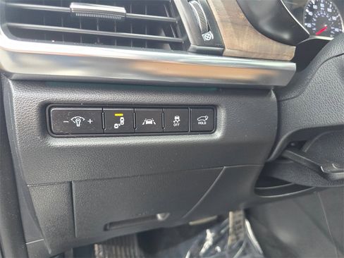 Used 2021 Kia Telluride SX w/ SX Prestige Package image 22