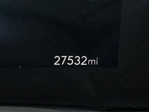 Used 2025 Buick Encore GX Avenir w/ Avenir Technology Package image 28