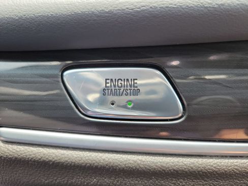 Certified 2021 Buick Enclave Essence w/ Sound and Sites Package FWD image 16