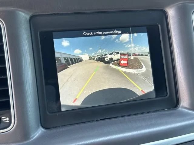 Used 2022 Dodge Charger SXT RWD image 36