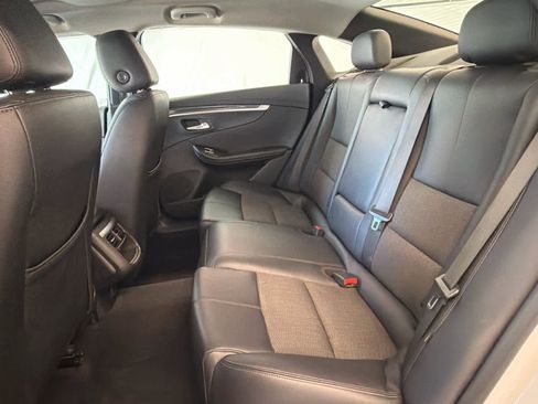 Used 2020 Chevrolet Impala LT FWD image 20