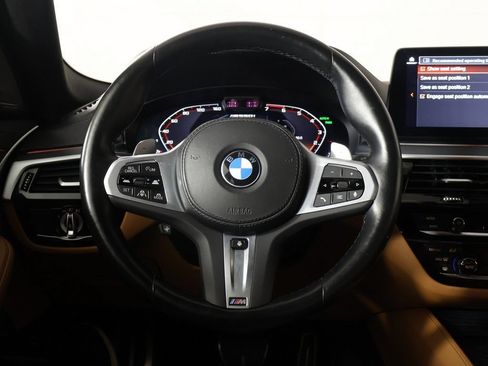 Used 2023 BMW M550i xDrive w/ Executive Package AWD/4WD image 39