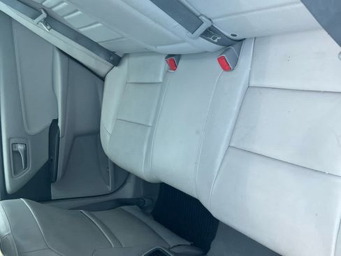 Used 2015 Toyota Camry XLE FWD image 9