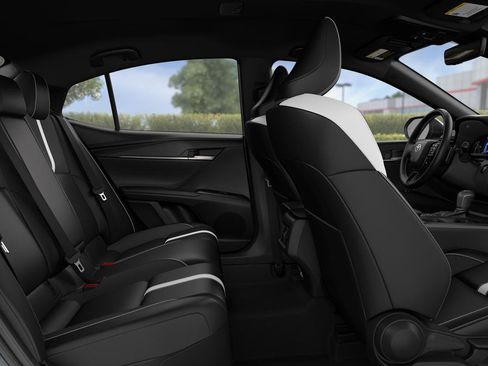 New 2026 Toyota Camry SE FWD image 21