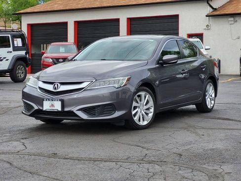 Used 2017 Acura ILX FWD image 1
