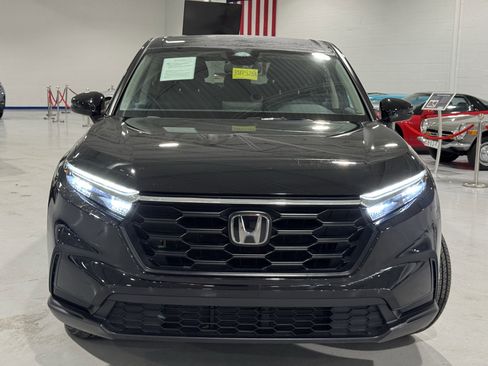 Used 2025 Honda CR-V LX image 18