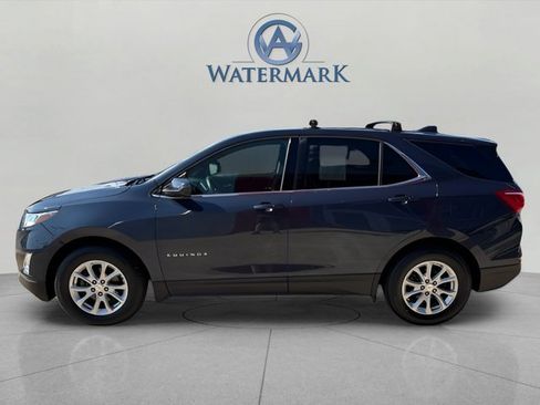 Used 2018 Chevrolet Equinox LT FWD image 2