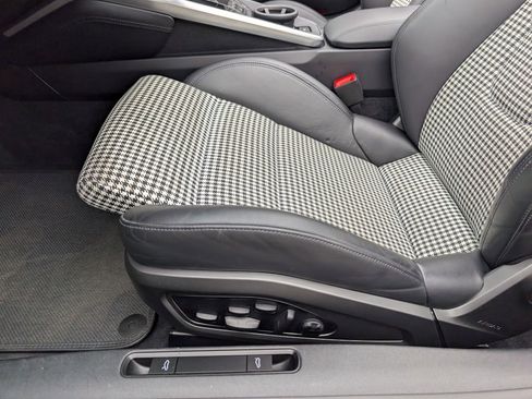 Certified 2024 Porsche 911 Turbo image 22