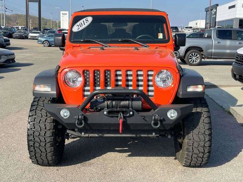 Used 2018 Jeep Wrangler Unlimited Sport image 30