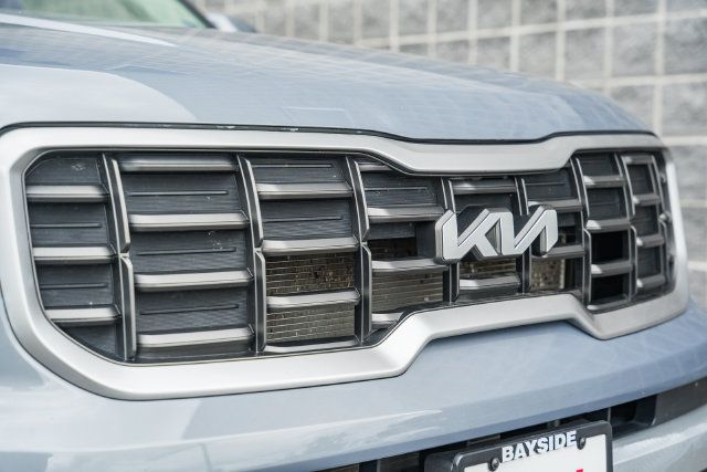 Used 2025 Kia Telluride S AWD/4WD image 16