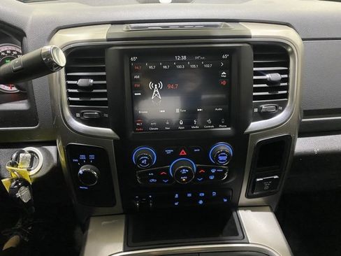 Used 2018 RAM 3500 Big Horn image 18