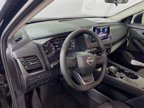 New 2026 Nissan Rogue SV w/ Cold Weather Package image 7