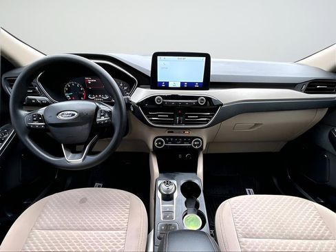 Used 2020 Ford Escape SE FWD image 15