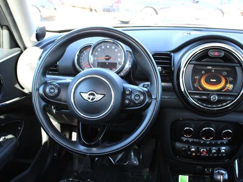 Used 2018 MINI Cooper Clubman S image 15