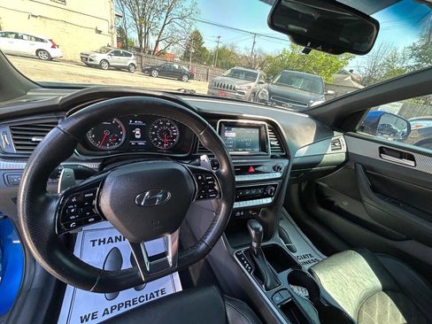 Used 2018 Hyundai Sonata Sport image 5