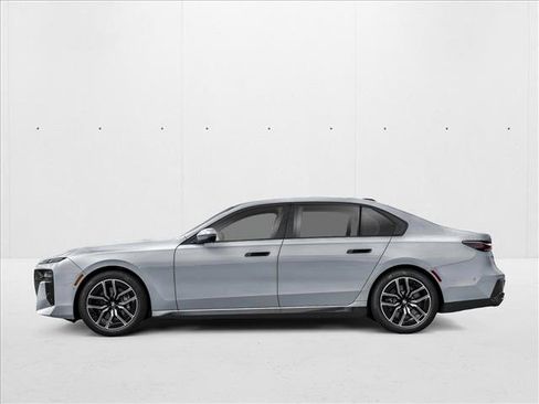 New 2026 BMW 760i xDrive w/ Premium Package AWD/4WD image 3