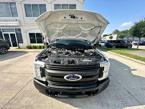 Used 2019 Ford F350 XL RWD image 40