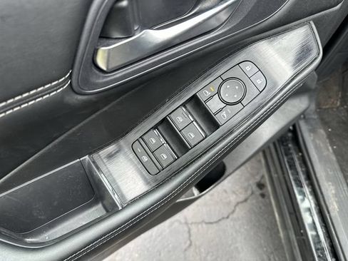 Used 2023 Nissan Rogue SV w/ SV Premium B Package AWD/4WD image 17