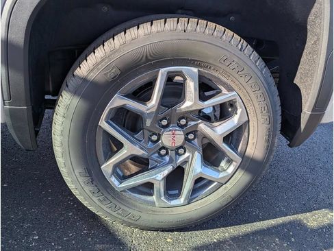 New 2026 GMC Sierra 1500 SLE w/ Preferred Package AWD/4WD image 27