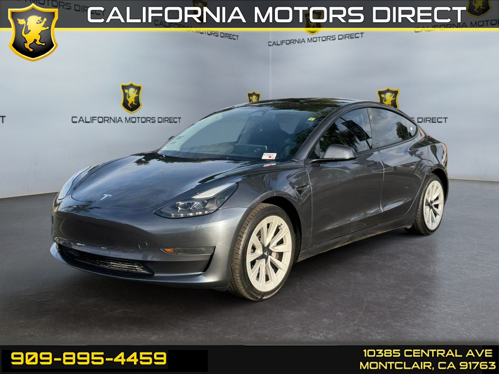Used 2023 Tesla Model 3 Standard Range RWD image 1