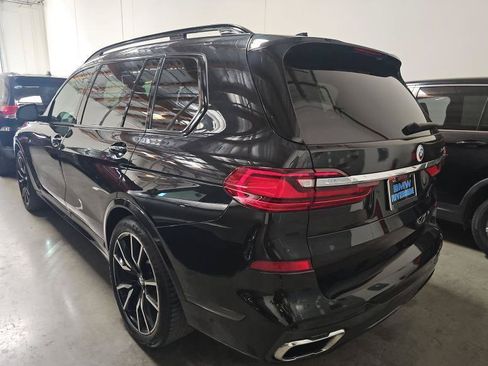 Used 2019 BMW X7 xDrive50i w/ M Sport Package AWD/4WD image 6