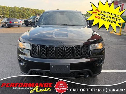 Used 2020 Jeep Grand Cherokee Laredo image 20