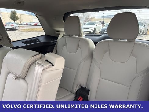 Certified 2024 Volvo XC90 T8 Plus w/ Protection Package Premier image 8